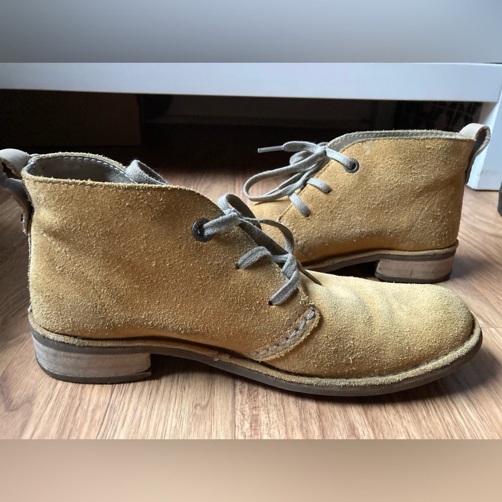 Tan Suede Ankle Boots - Bussola Sevilla 6.5 Chukka
